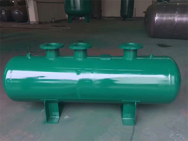 丁青丁青丁青蒸汽分气缸